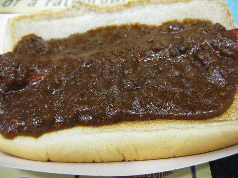 Fatburger Chili Dog