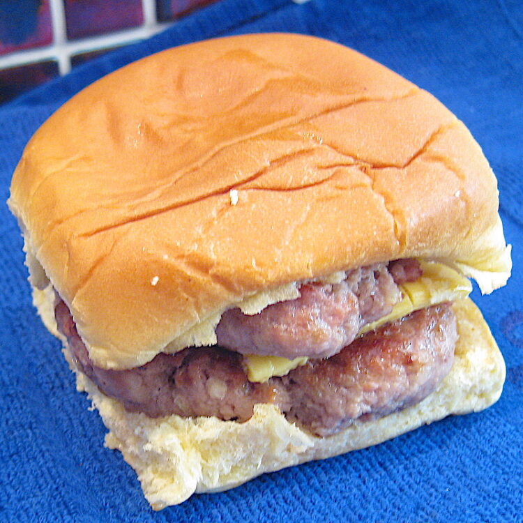 Ham-Burger from the Nitza Villapol's Cheeseburger Recipe