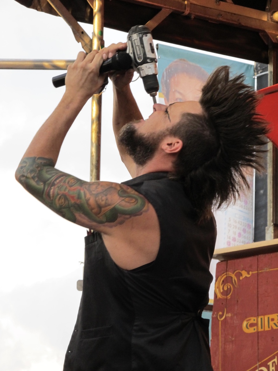 Bryce "The Govna" Graves drilling his nose at Hellzapoppin & Food Truck Night