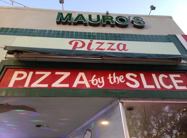 Grab a Slice from Mauro's Pizza in Hollywood
