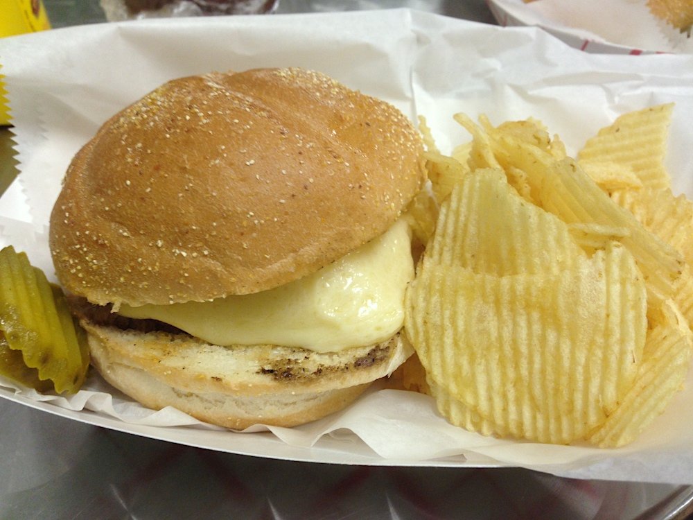 Captain John's Steamed Cheeseburger with chips
