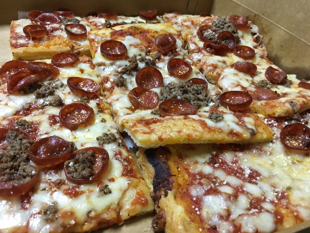 Ground Beef & Pepperoni Pizza