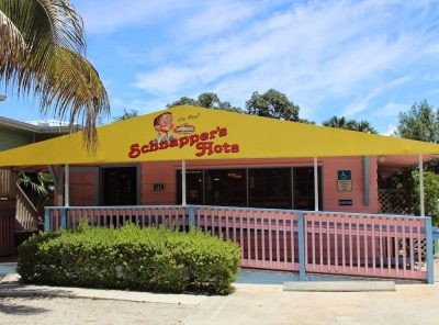 Schnapper's Hots Chargrilled Dogs & Burgers in Sanibel