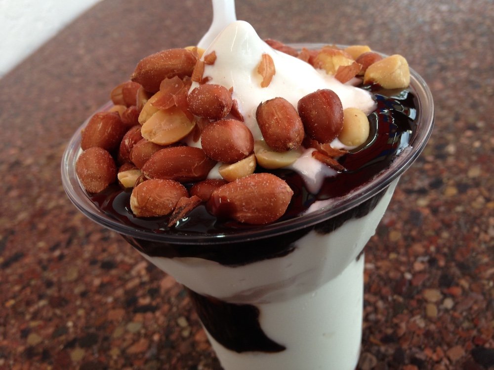 Sundae with nuts