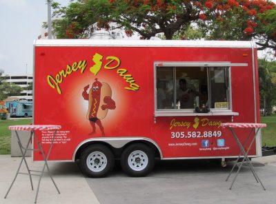 Jersey Dawg Food Truck (Rippers & Jersey-style Sliders)