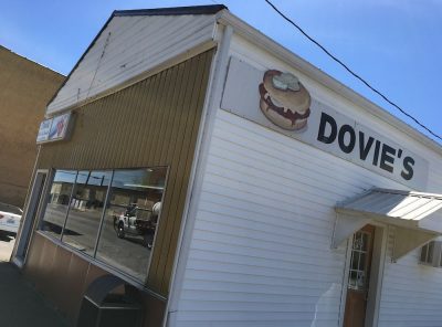 Dovie's in Tompkinsville, Kentucky for Squozed OR Unsquozed Burgers