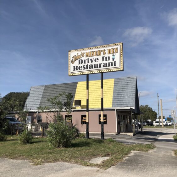 John's Drive In in Fort Meade, Florida