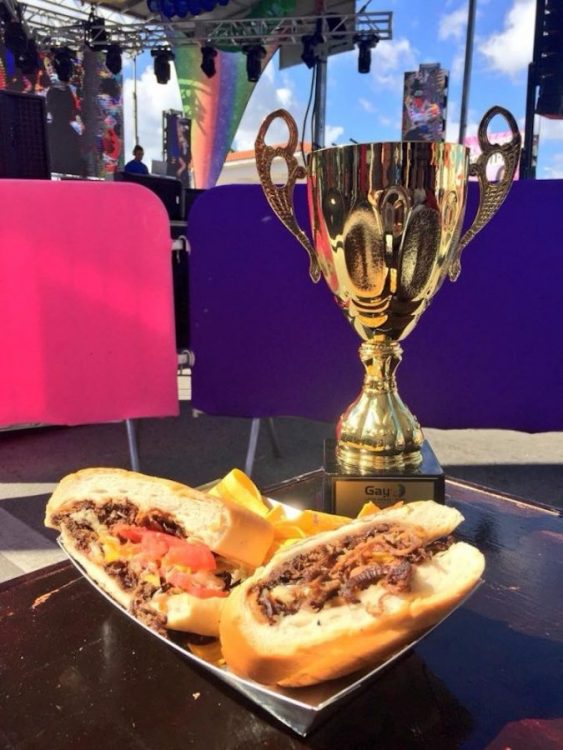 The Gay8 Festival Winning Sandwich with the Trophy, picture by Carlos Frias