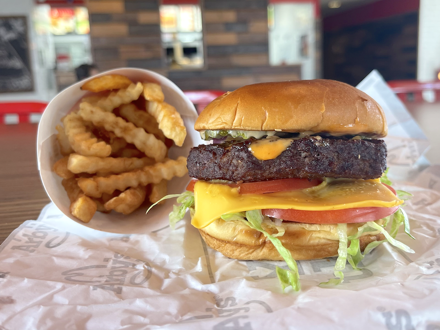 Arby's Deluxe Wagyu Steakhouse Burger