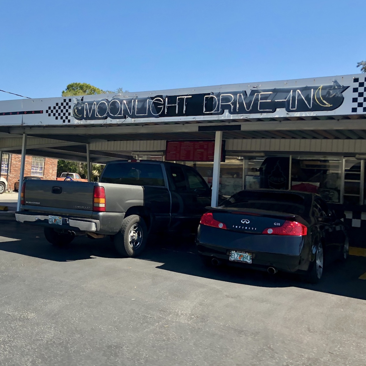 Florida’s Finest Drive-In Burger Joints • The Burger Beast